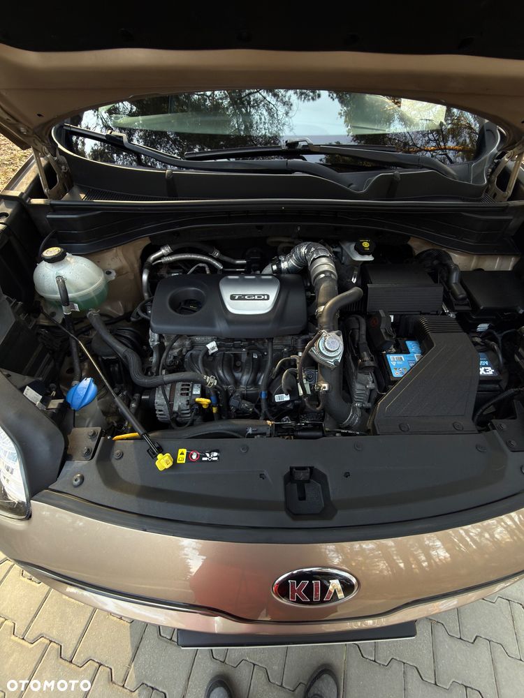Kia Sportage - 16