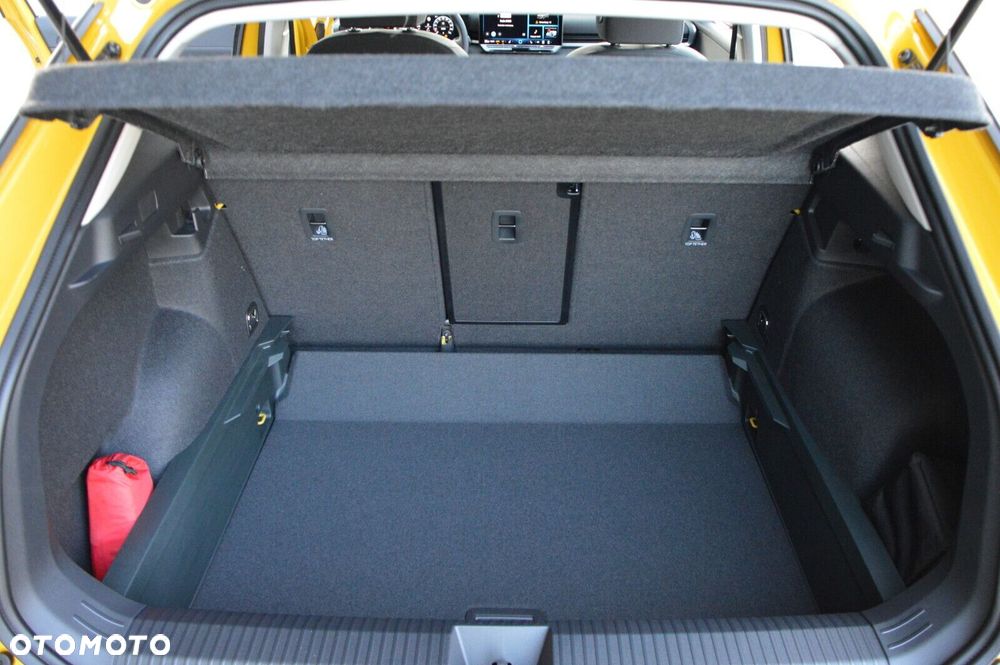 Volkswagen T-Roc 1.5 eTSI Life DSG - 27