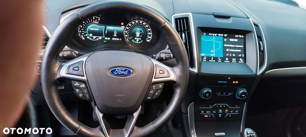 Ford Edge 2.0 EcoBlue 4x4 Trend - 17