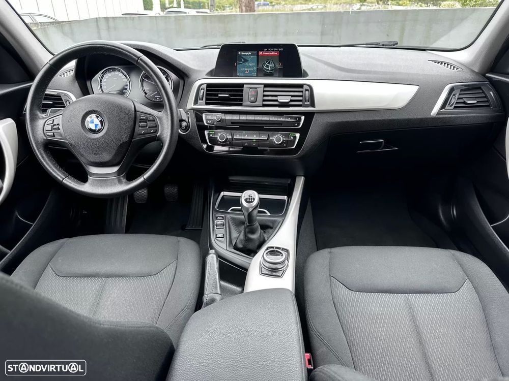 BMW 116 d Sport Line - 28