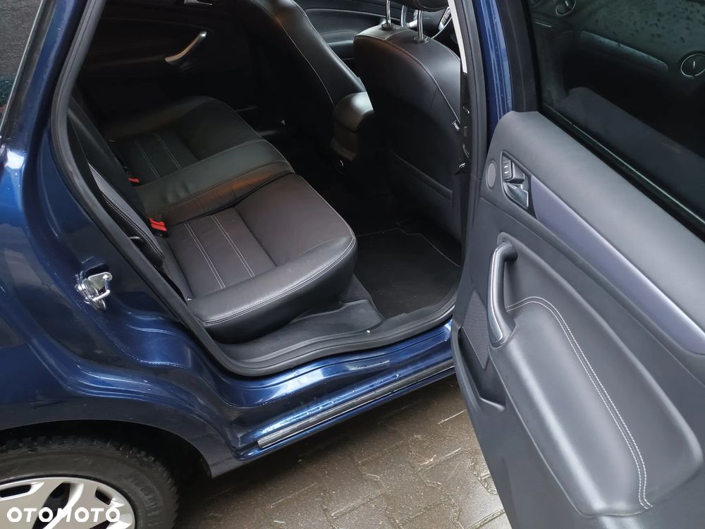 Ford Mondeo 2.0 TDCi Titanium - 27