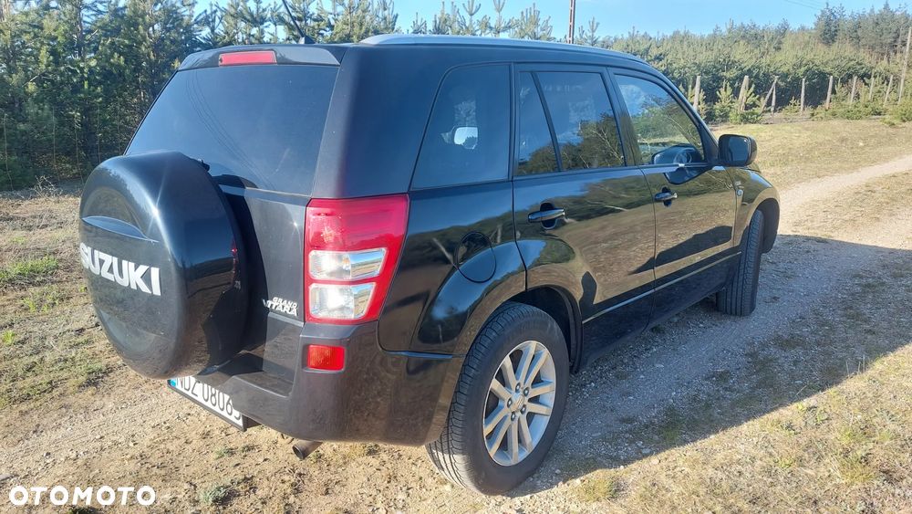 Suzuki Grand Vitara 1.9 DDiS Comfort DPF Limited - 6