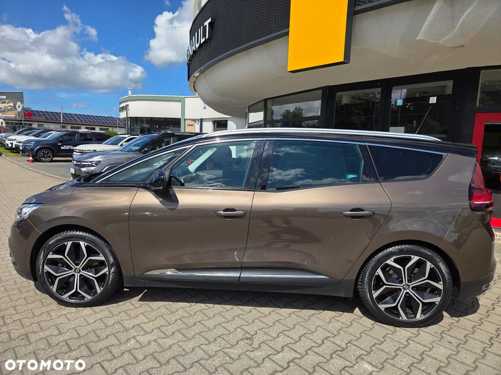 Renault Grand Scenic - 9