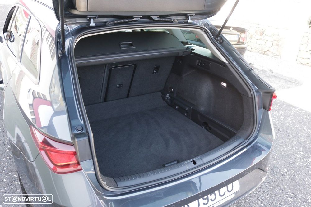 SEAT Leon ST 2.0 TDI FR DSG - 19