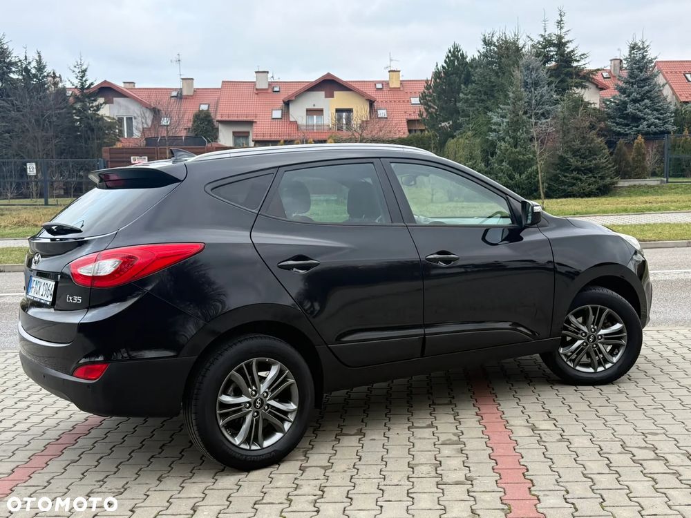 Hyundai ix35 1.6 2WD Fifa World Cup Edition - 11