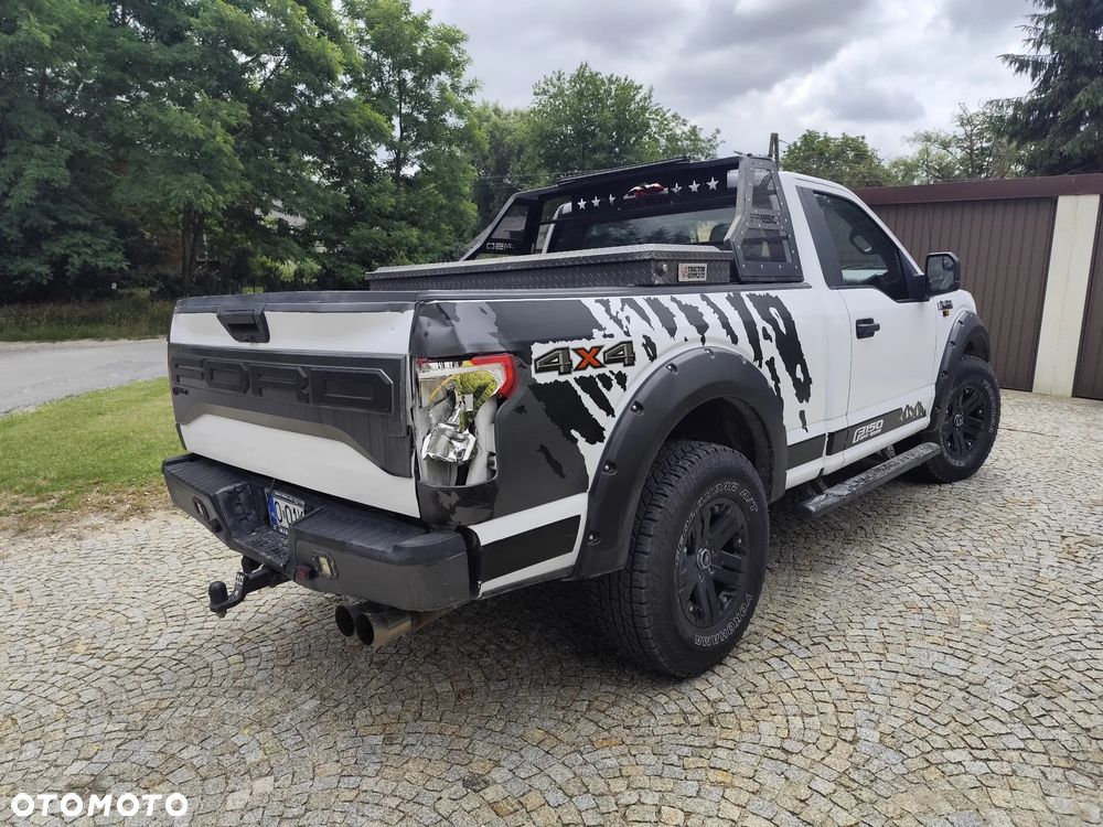 Ford F150 - 2