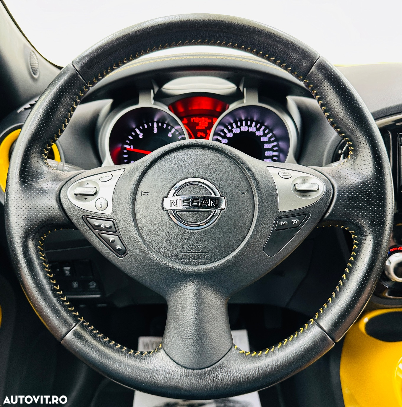 Nissan Juke - 32