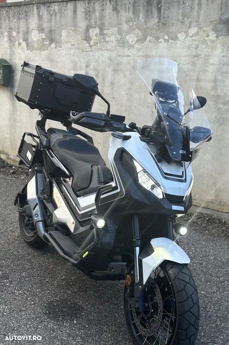 Honda X-ADV - 1