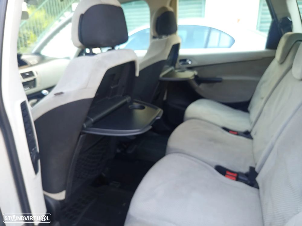 Citroën C4 Picasso 1.6 HDi Dynamique - 24