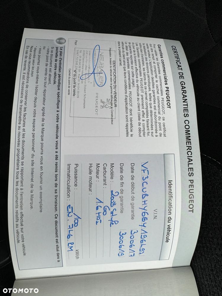 Peugeot 2008 1.6 BlueHDi Style - 37