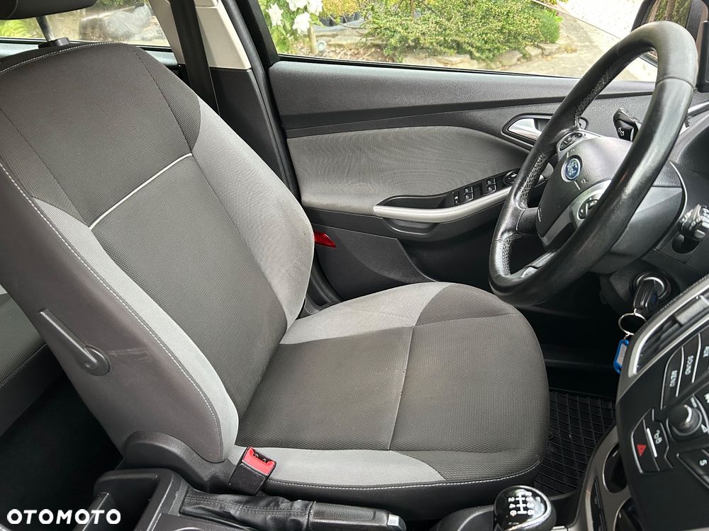 Ford Focus 1.6 TDCi DPF Trend - 27