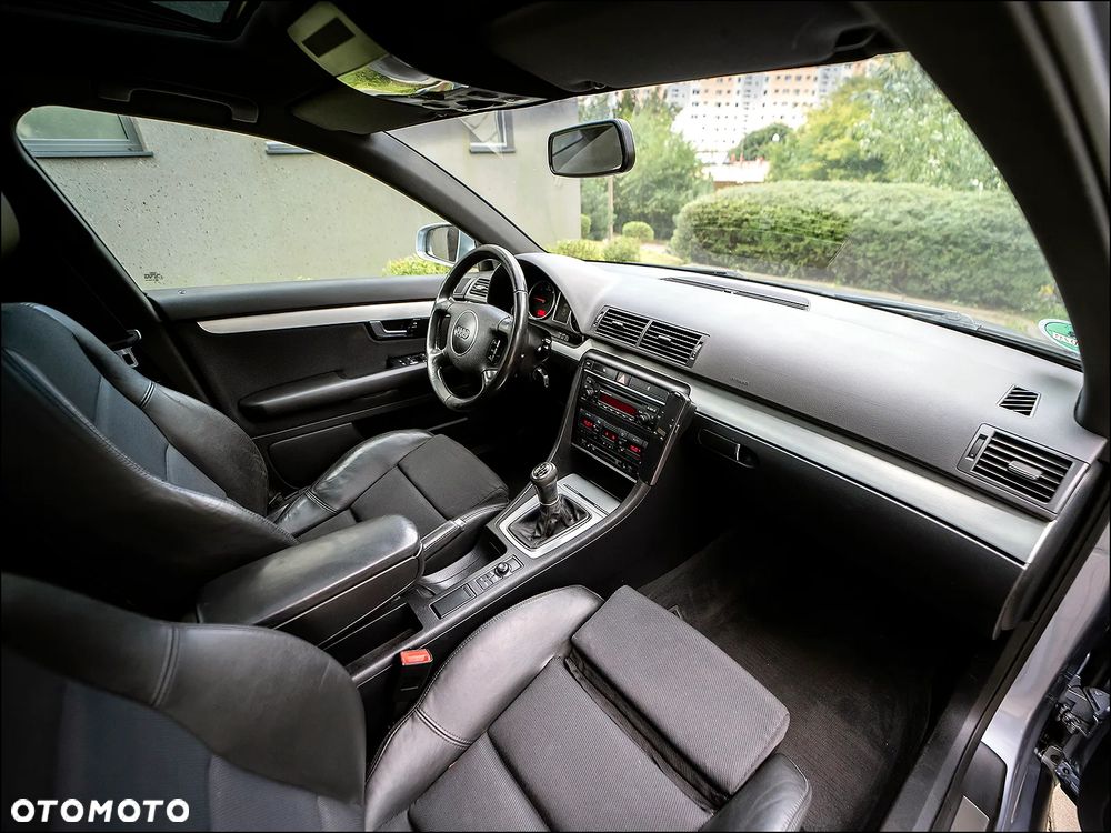 Audi A4 Avant - 21