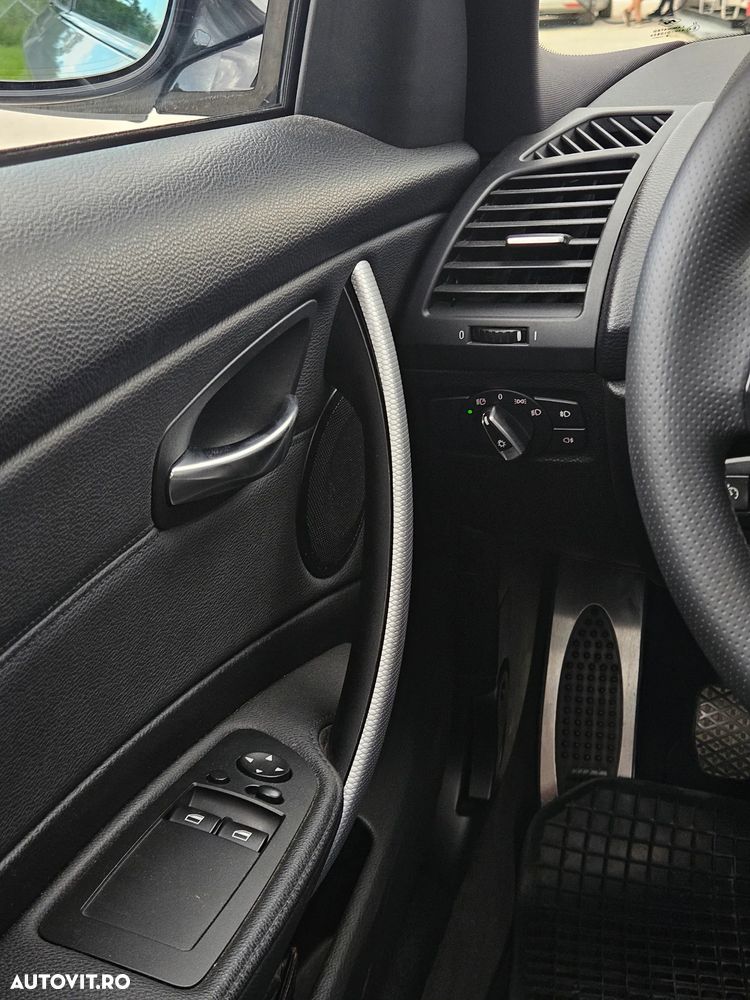 BMW Seria 1 123d - 12