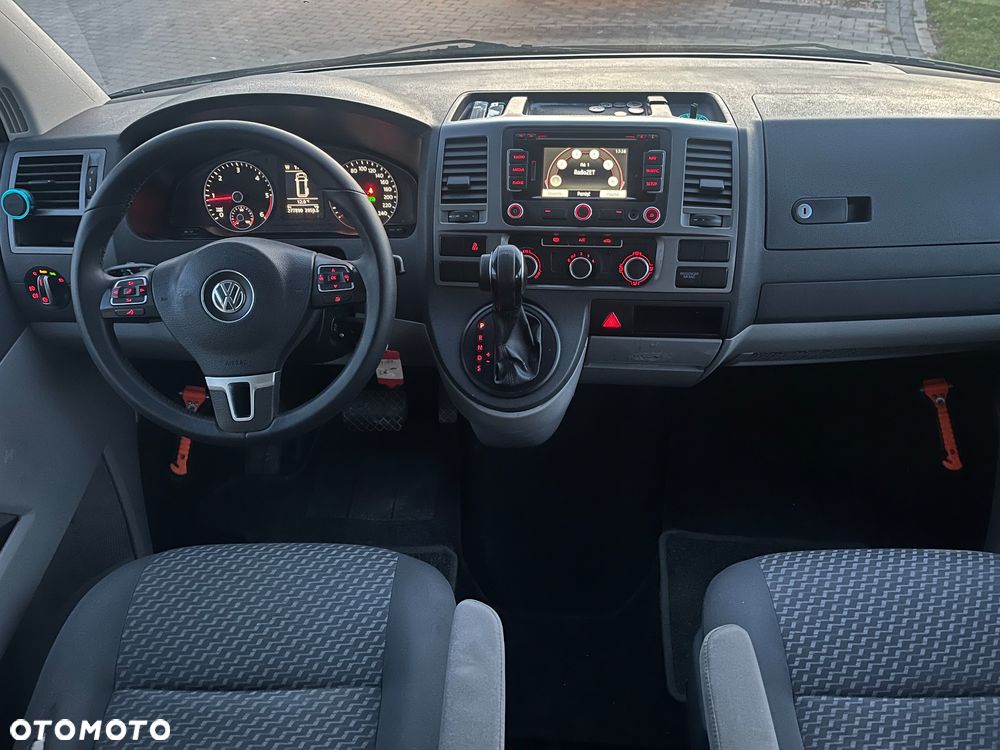 Volkswagen Transporter - 14