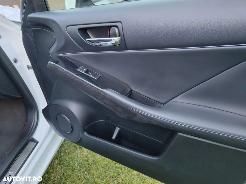 Lexus Seria IS 250 2.5 V6 Aut Sport - 18