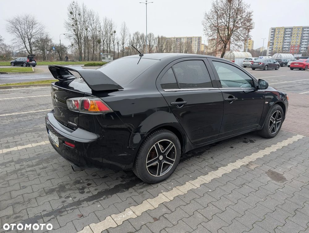 Mitsubishi Lancer 1.8 Inform LPG - 1