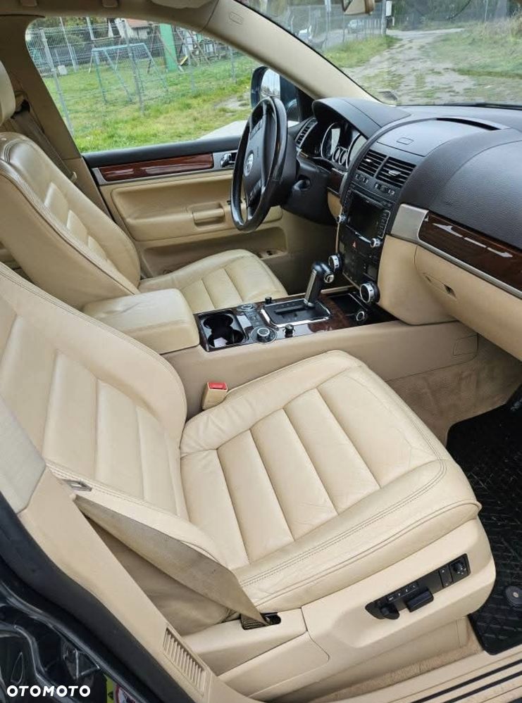 Volkswagen Touareg - 7