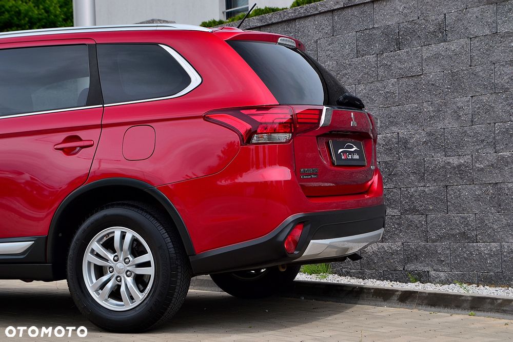Mitsubishi Outlander 2.0 2WD Diamant - 12
