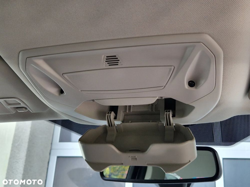 Ford Kuga 2.0 TDCi 4x4 Titanium - 24