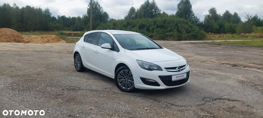 Opel Astra 1.4 Turbo Style - 12