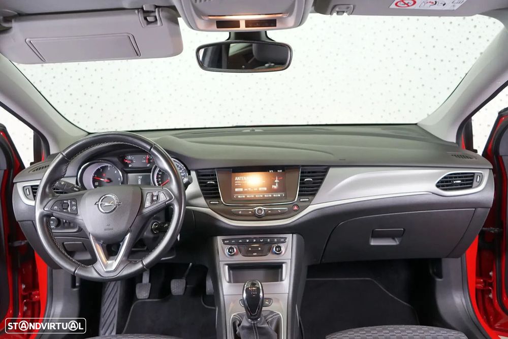 Opel Astra Sports Tourer - 15
