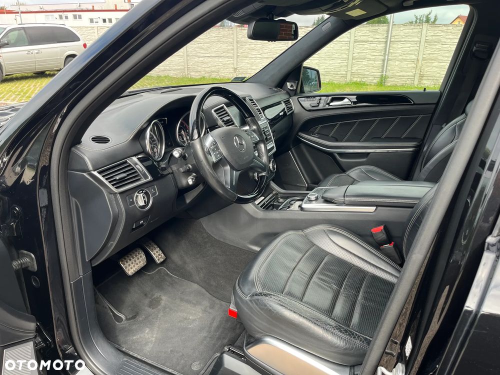 Mercedes-Benz GL - 6