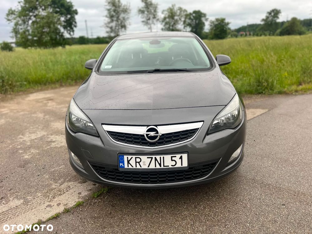 Opel Astra 1.6 Turbo Sport - 3
