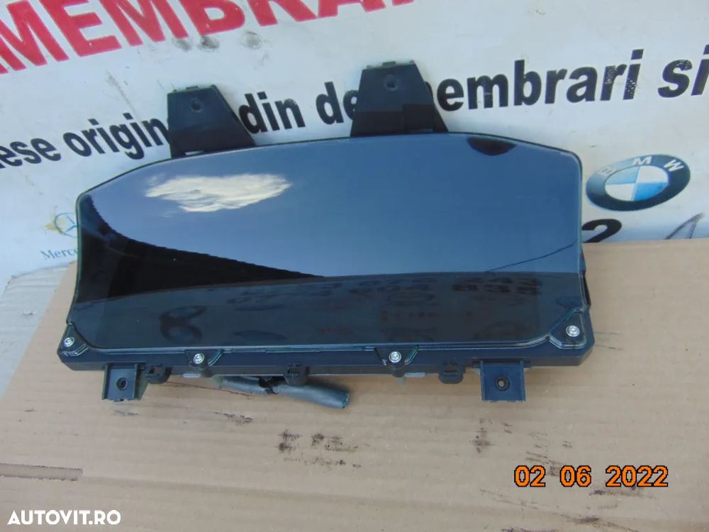 Ceasuri Range Rover Velar 2017+ display plasma volan stanga - 2