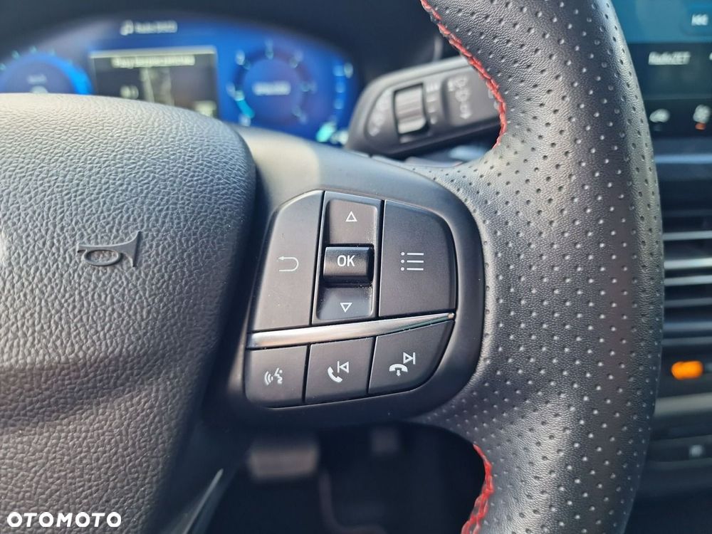 Ford Focus 1.5 EcoBlue STart-Stopp-System ST-LINE X - 23