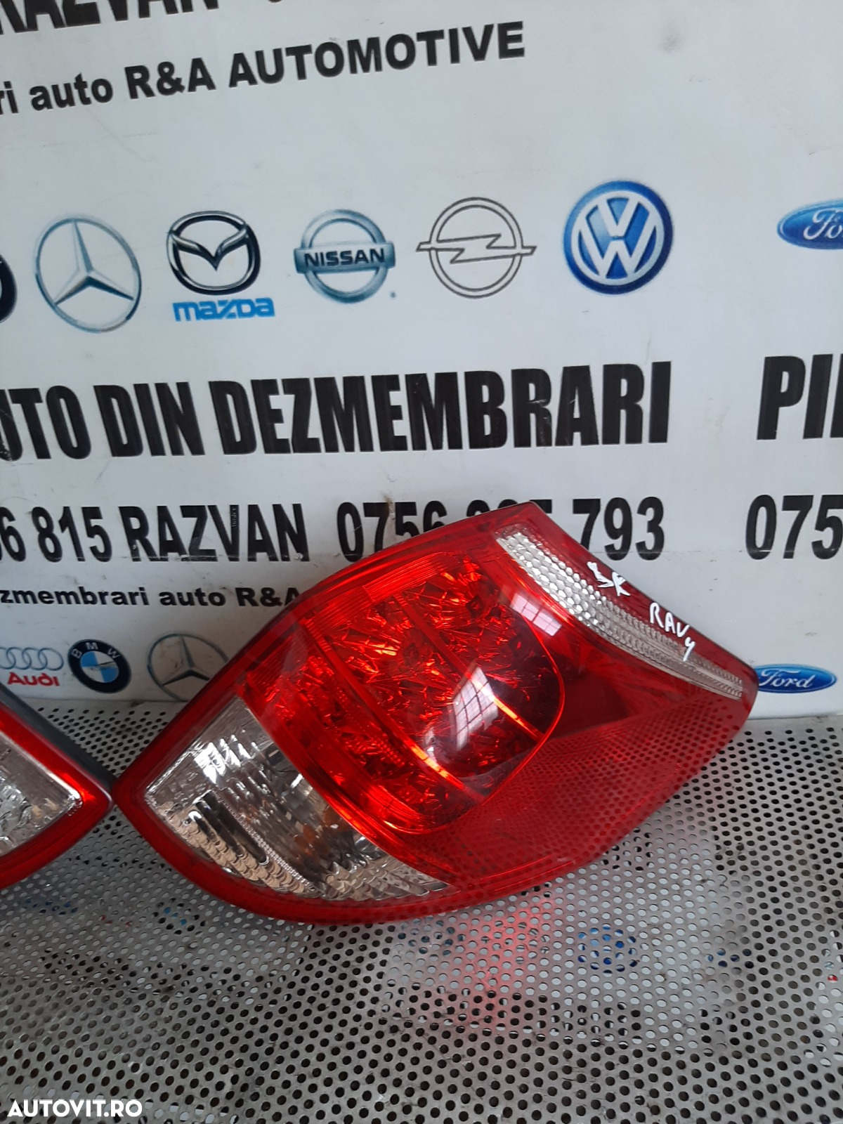 Stopuri Lampa Stop Tripla Stanga Dreapta Toyota RAV 4 An 2006-2010 LED Dezmembrez Toyota RAV 4 - 5