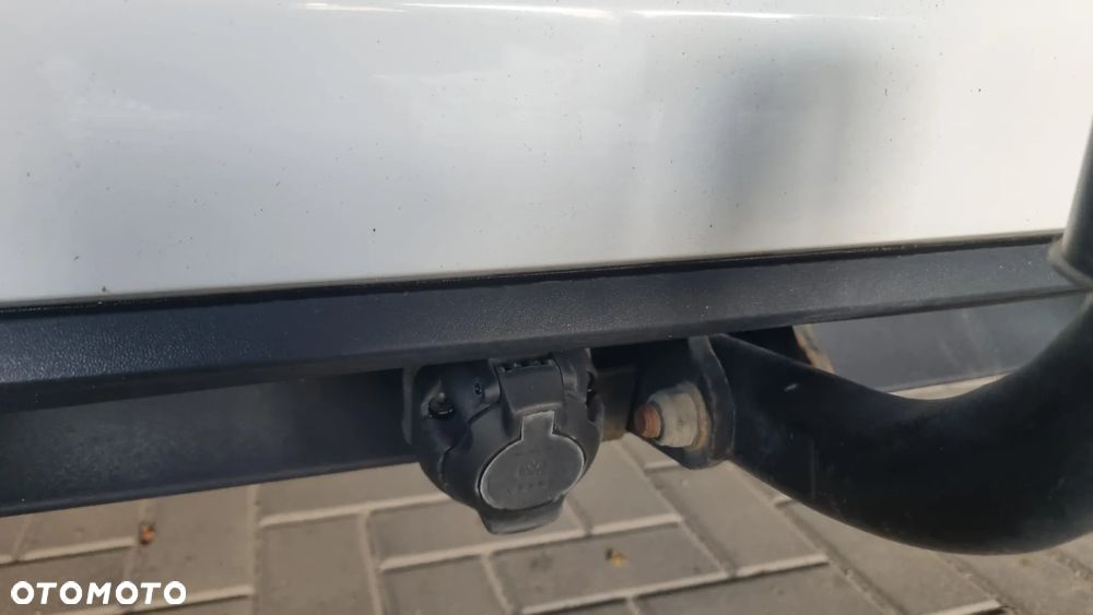 Volkswagen Touran 2.0 TDI BMT Highline DSG - 35