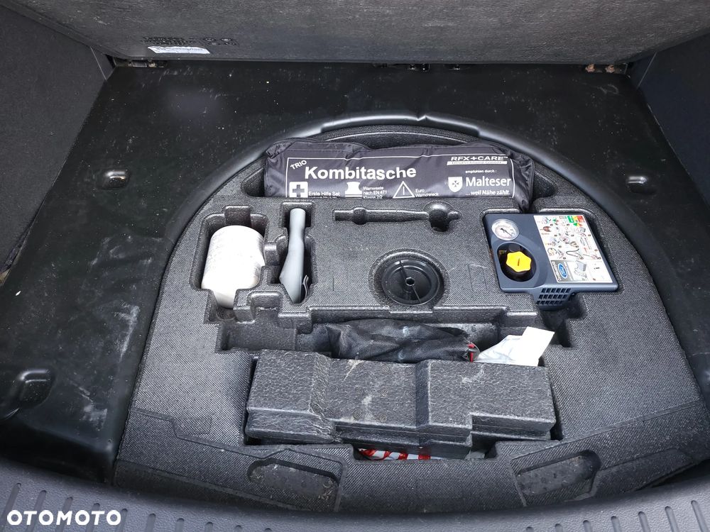 Ford Kuga 2.0 TDCi 4WD Titanium - 6