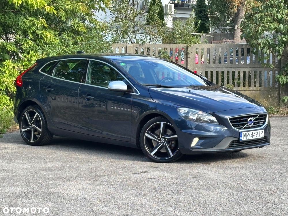 Volvo V40 D4 Drive-E R-Design Summum - 9