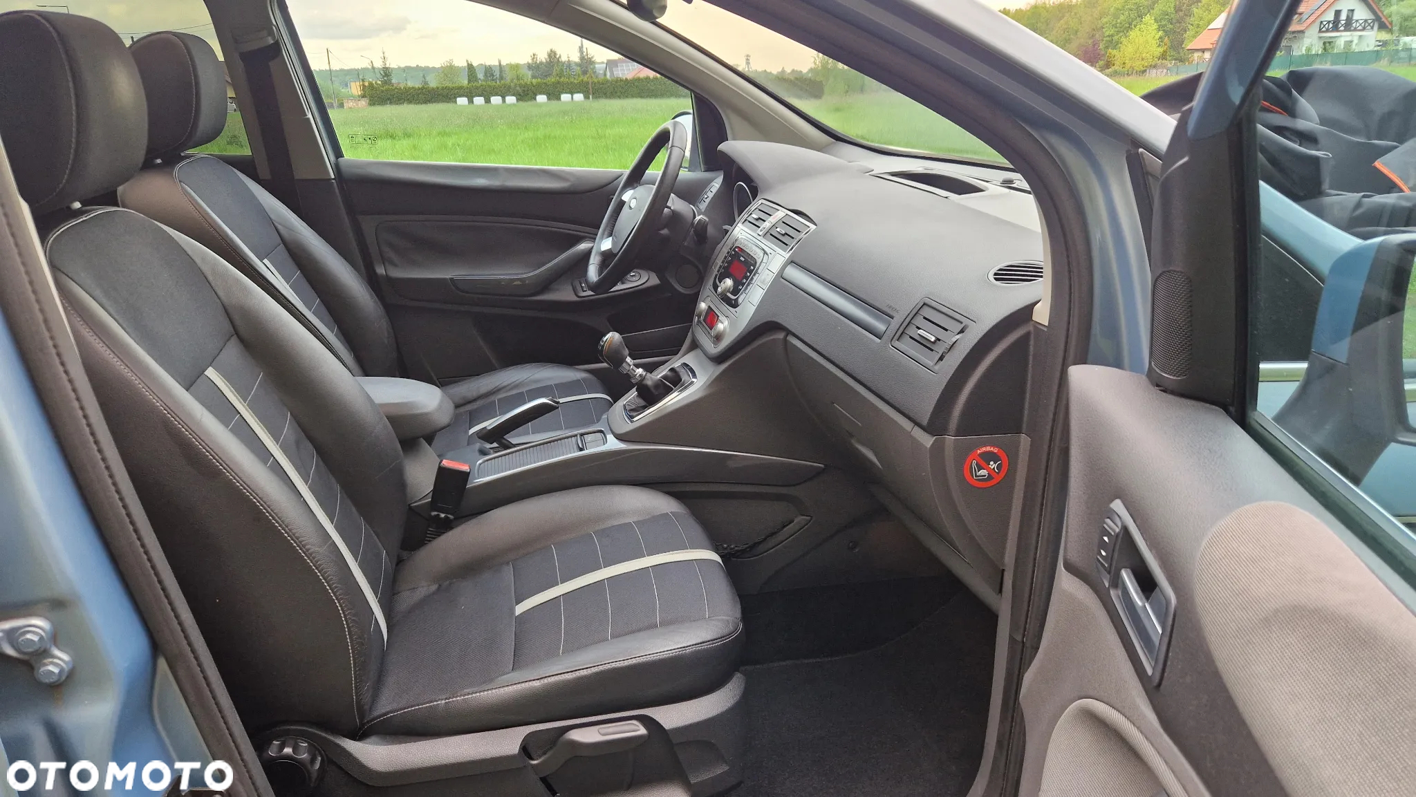 Ford Kuga 2.0 TDCi 4x4 Titanium - 10