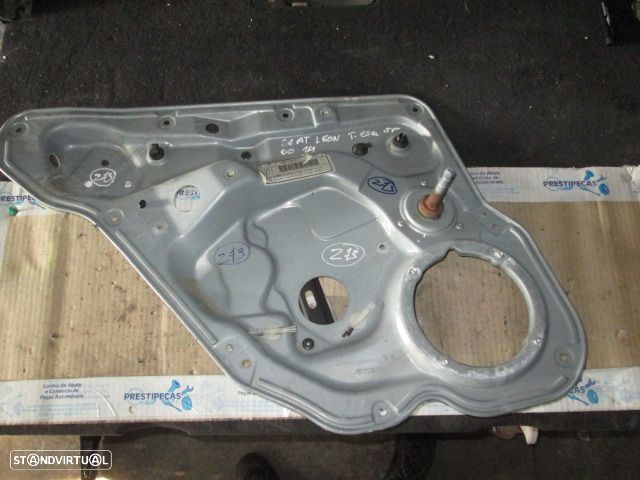 Elevador Manual 1M0839755J SEAT LEON 1M 2000 5P TE - 1