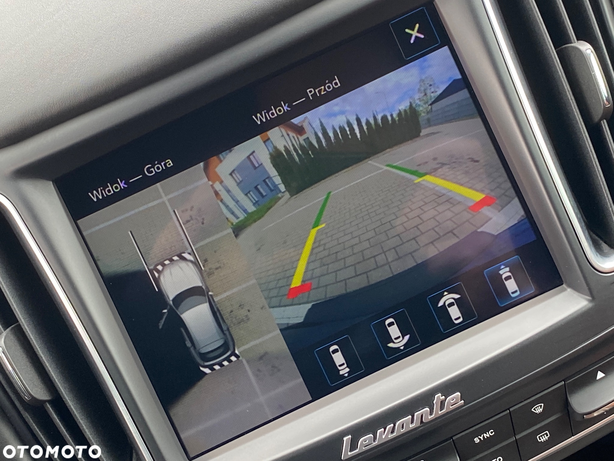 Maserati Levante Q4 Diesel - 13