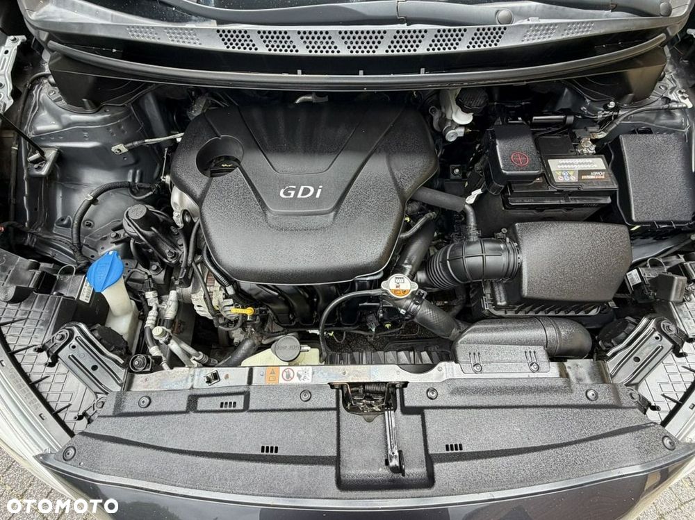 Kia Ceed - 10