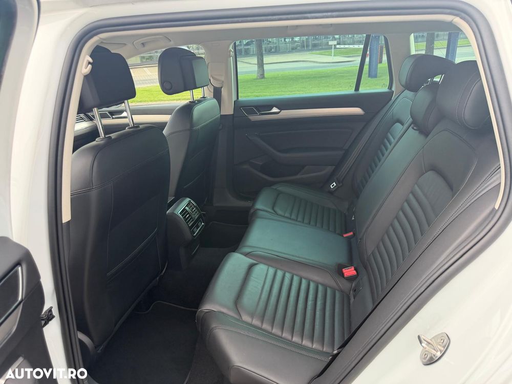 Volkswagen Passat 2.0 TDI DSG R Executive - 9