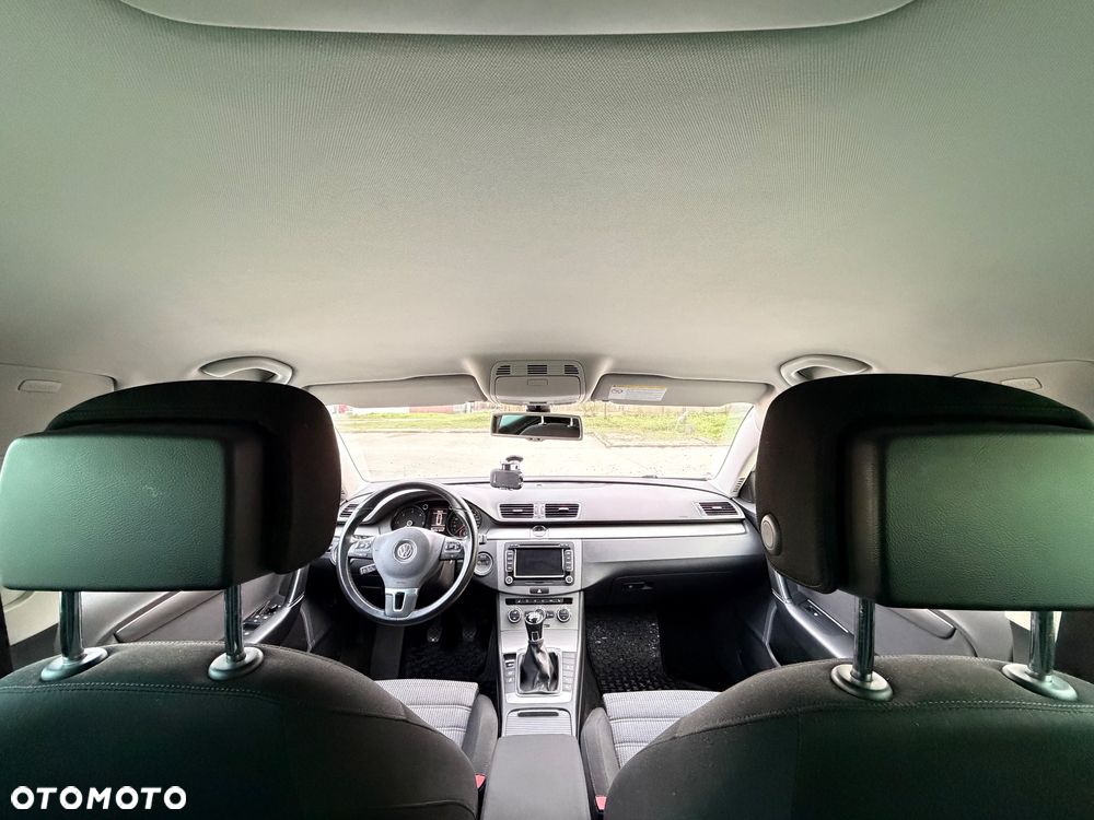 Volkswagen Passat 2.0 TDI BlueMotion Technology Highline - 19