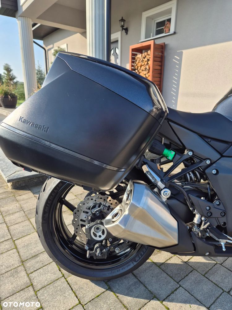 Kawasaki Ninja 1000 SX - 10