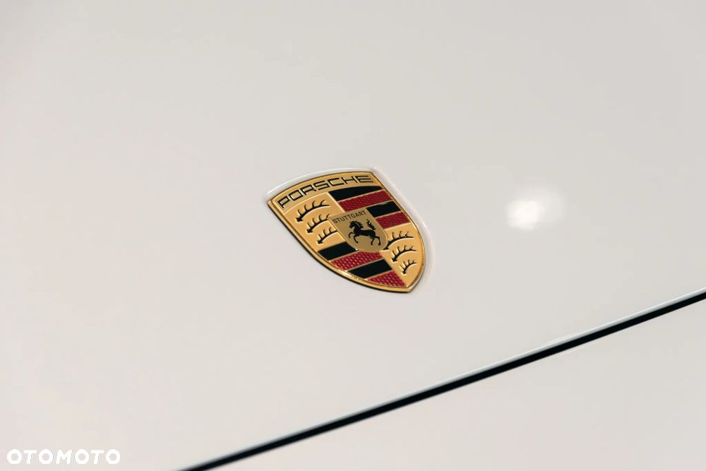 Porsche Panamera 4 E-Hybrid PHEV - 13