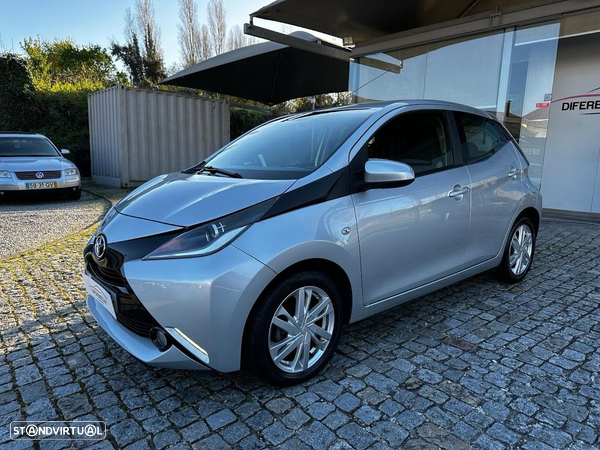 Toyota Aygo 1.0 X-Play+AC+X-Touch