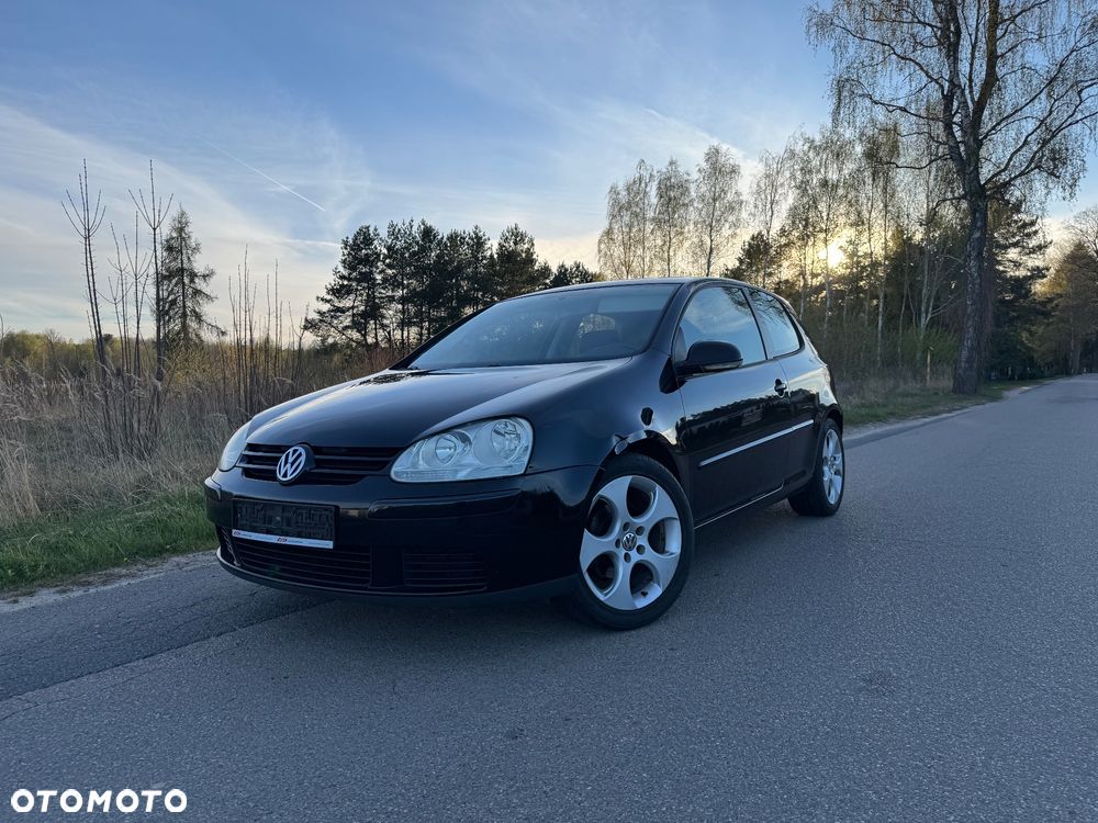 Volkswagen Golf 1.9 TDI Sportline - 1