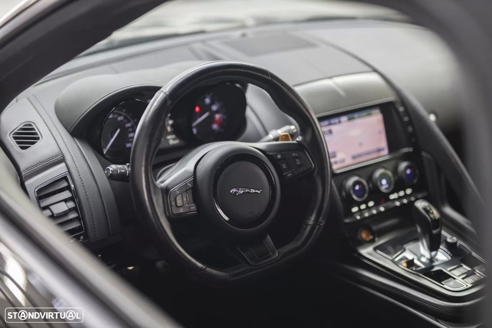 Jaguar F-Type V8 S - 5