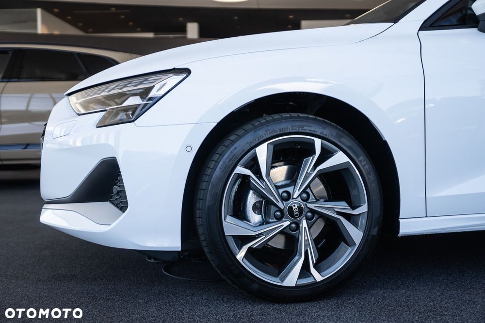 Audi A3 Sportback - 6