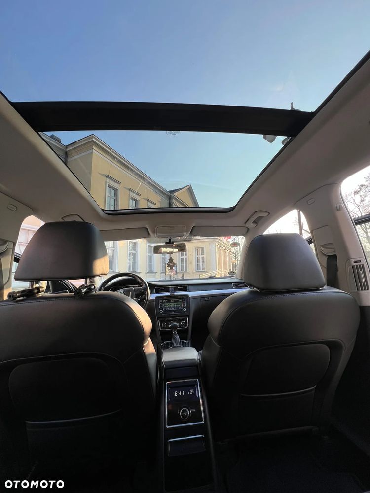 Skoda Superb 1.8 TSI Elegance DSG - 18