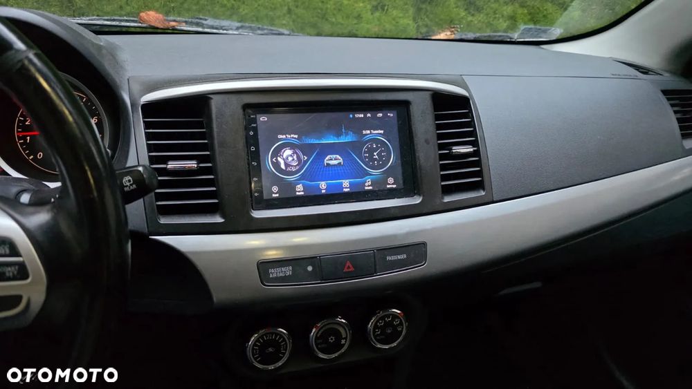 Mitsubishi Lancer 1.8 Invite - 11