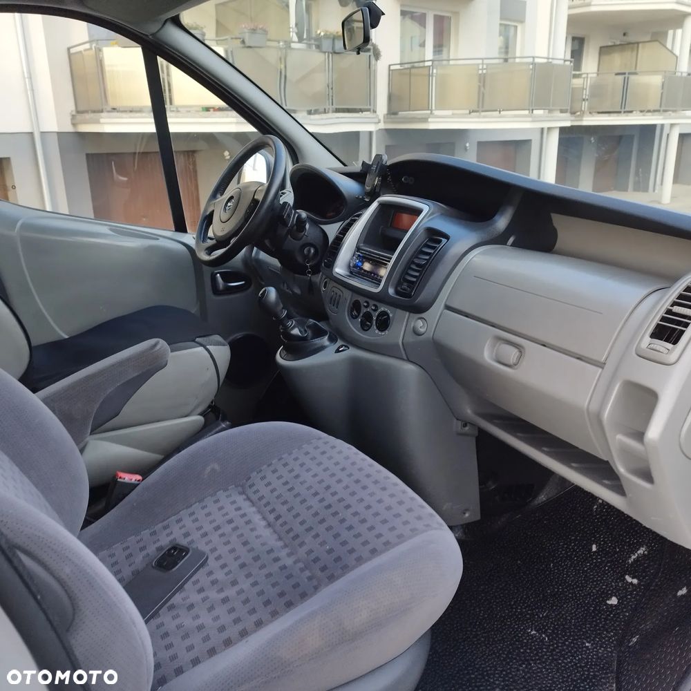 Opel Vivaro - 7