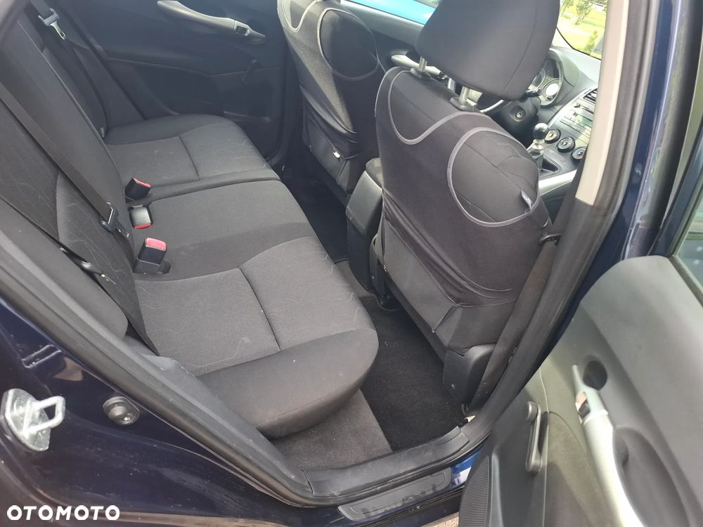 Toyota Auris 1.6 Dynamic - 3