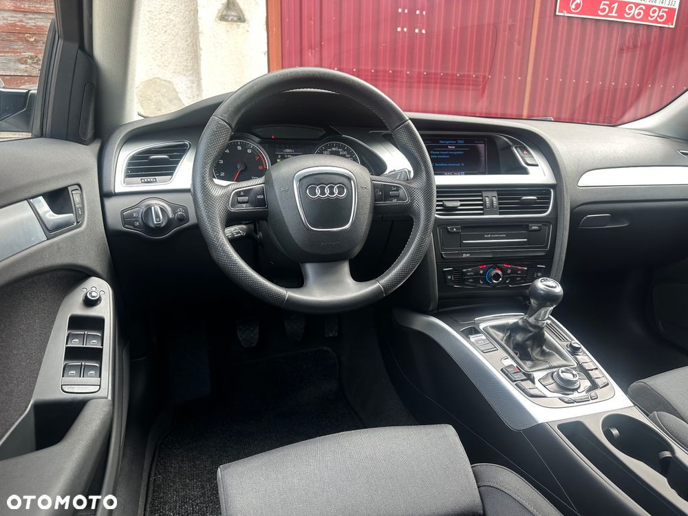 Audi A4 Avant - 37